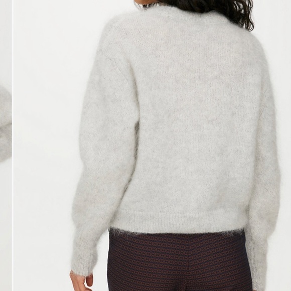 Comfortable sweater - Picture 2 of 5